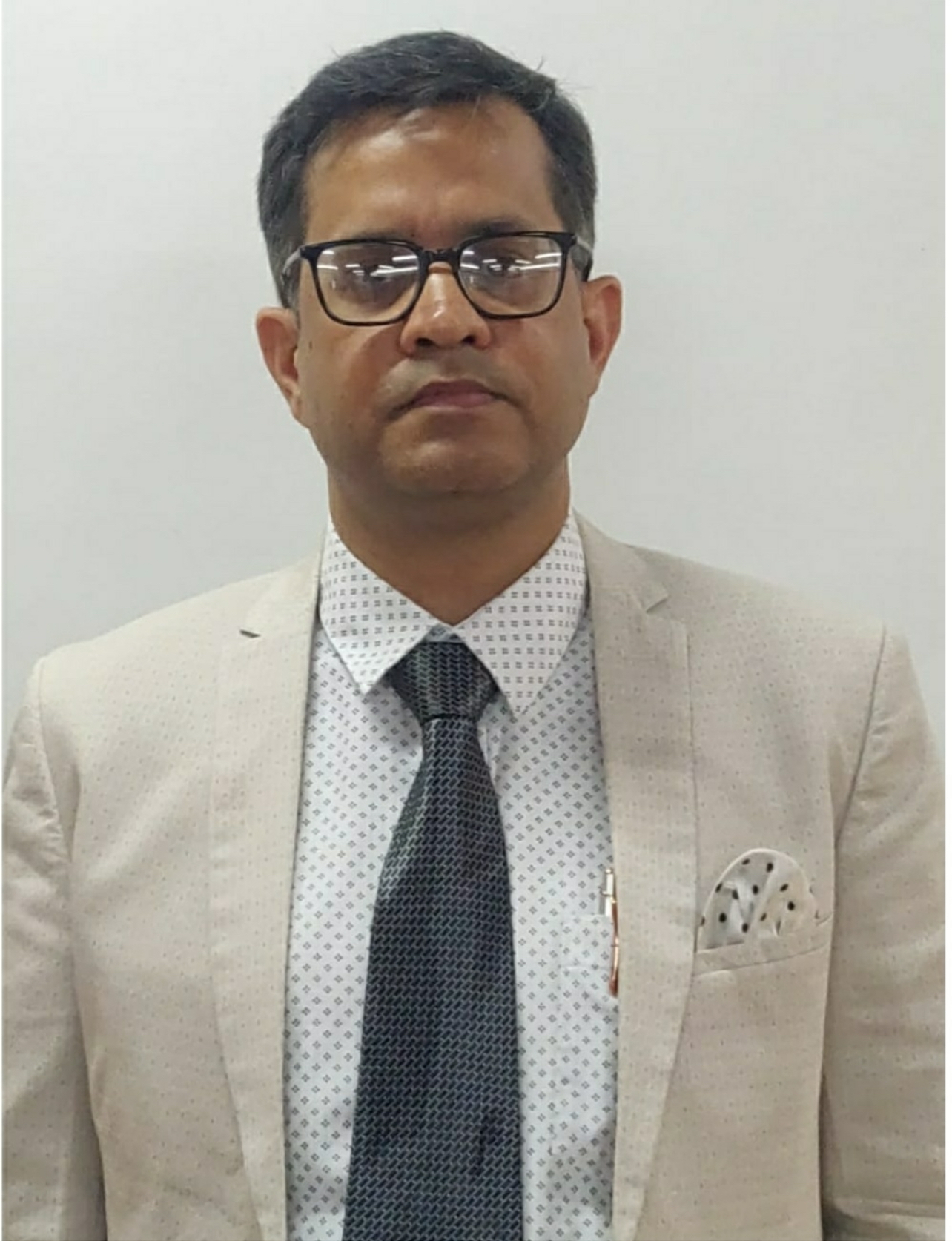 Dr Asjad Usmani 